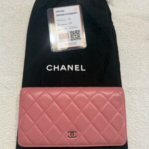 Chanel Quilted Pink Wallet Authentic and Beautiful